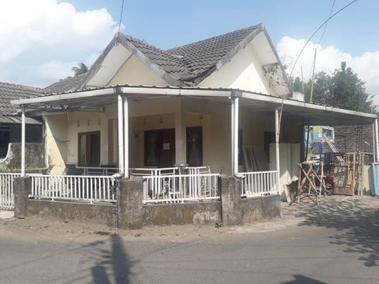 Rumah Barat Pandanaran Jakal