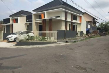 DIJUAL RUMAH SLEMAN : RUMAH MEWAH MURAH