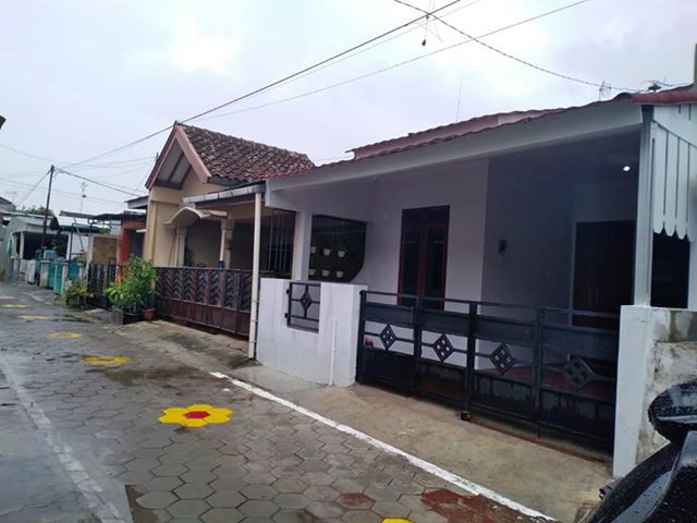 DIJUAL RUMAH SLEMAN : RUMAH DI MINOMARTANI